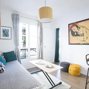 Appartement Charming 1 Bedroom Marais Hideaway - Fb17a, Paris