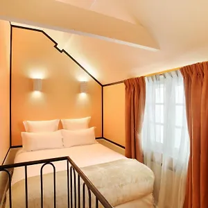 Appartement Le Ferdinand - Le Marais Serviced, Paris